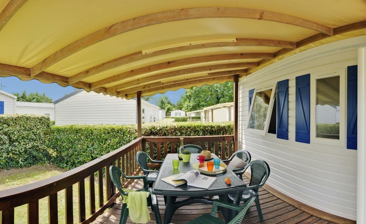 Camping Le Suroit Le Bois-Plage-en-Ré Exterior foto